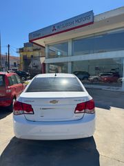 Chevrolet Cruze 2010-thumb-1