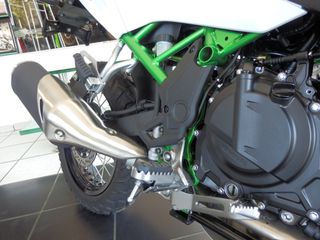 Kawasaki KLE 500 2026 SE-thumb-5