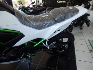 Kawasaki KLE 500 2026 SE-thumb-8