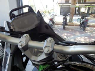 Kawasaki KLE 500 2026 SE-thumb-9