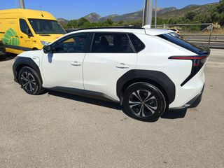 Toyota bZ4X 2025 AWD BLACK EDITION 71,4kWh-thumb-24