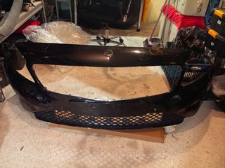 Mercedes A Class W176 προφυλακτήρας εμπρός  κομπλέ μαζί με την πόδια