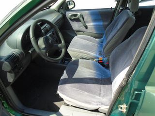 Opel Corsa 1996 1.4 16V B SERIES AUTOMATIC-thumb-9