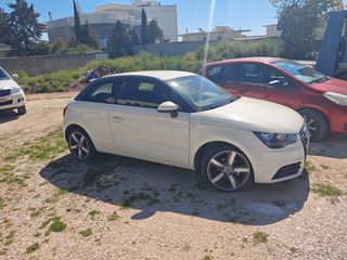 Audi A1 2011 TFSI