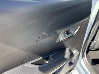 Peugeot 208 2021 1.5 Blue-HDi-thumb-23