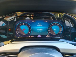 Volkswagen Golf 2022 eTSI MILD HYBRID Δυνατότητα Leasing η' Γραμματίων !-thumb-6