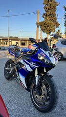 Yamaha YZF-R1 2005-thumb-1