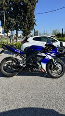 Yamaha YZF-R1 2005-thumb-14