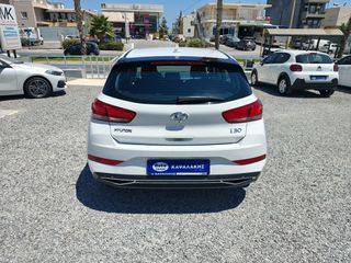 Hyundai i 30 2024 1.5 110hp MPi Premium-thumb-4