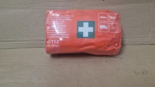 ΦΑΡΜΑΚΕΙΟ AYTOKINHTOY FIRST AID Με Πιστοποίηση Din 13164  ΜΕ 16 ΕΙΔΗ