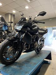 Kawasaki Z 750 2004-thumb-1
