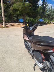 Honda PCX 125 2014-thumb-5