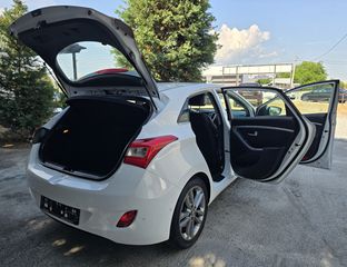 Hyundai i 30 2015 *ΟΘΟΝΗ*ΚΑΜΕΡΑ*NAVI*ΖΑΝΤΕΣ*136ps*ΑΥΤΟΜΑΤΟ ΠΑΡΚΑΡΙΣΜΑ-ΞΕΠΑΡΚΑΡ-thumb-21