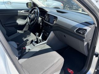 Volkswagen T-Cross 2021 Active-thumb-4