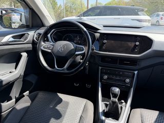 Volkswagen T-Cross 2021 Active-thumb-6