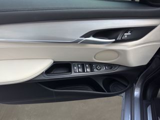 Bmw X6 2019-thumb-12