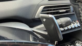 Peugeot 3008 2018 1.5 BLUEHDI 130 ALLURE + Advanced Grip Control-thumb-24