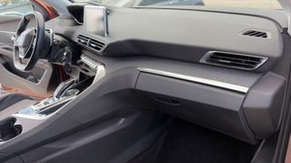 Peugeot 3008 2018 1.5 BLUEHDI 130 ALLURE + Advanced Grip Control-thumb-27