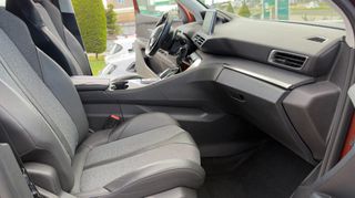 Peugeot 3008 2018 1.5 BLUEHDI 130 ALLURE + Advanced Grip Control-thumb-30