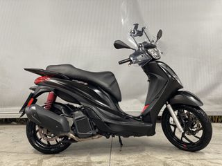 Piaggio Medley 150 2021 s-thumb-1