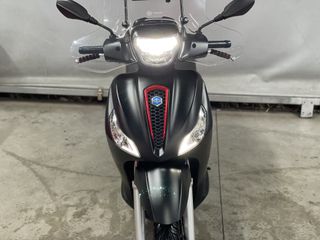 Piaggio Medley 150 2021 s-thumb-3