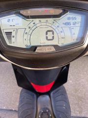 Piaggio Medley 150 2021 s-thumb-9