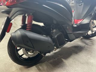 Piaggio Medley 150 2021 s-thumb-21