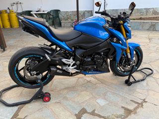 Suzuki GSX-S 1000 2016-thumb-10