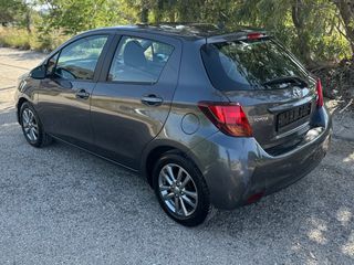 Toyota Yaris 2015 1.0 VVT-i TENDANCE-thumb-3