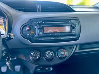 Toyota Yaris 2015 1.0 VVT-i TENDANCE-thumb-11
