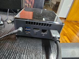 Nuc 8gb, 256 ssd, 4 cores.-thumb-2