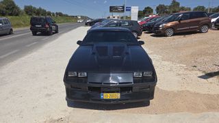 Chevrolet Camaro 1987-thumb-1