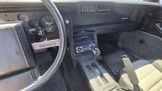 Chevrolet Camaro 1987-thumb-61