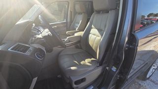 Land Rover Range Rover Sport 2010 HSE 3.0 Diesel-thumb-36