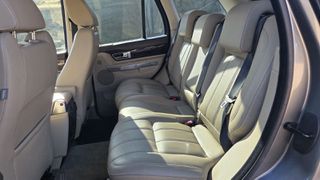 Land Rover Range Rover Sport 2010 HSE 3.0 Diesel-thumb-37