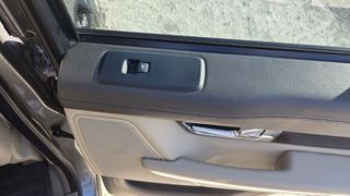 Land Rover Range Rover Sport 2010 HSE 3.0 Diesel-thumb-13