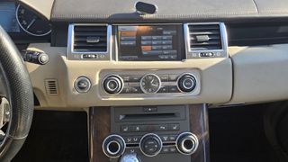 Land Rover Range Rover Sport 2010 HSE 3.0 Diesel-thumb-32