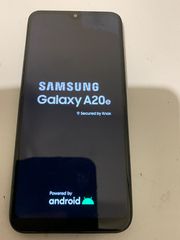 Samsung Galaxy A20e  32GB 3 RAM-thumb-6
