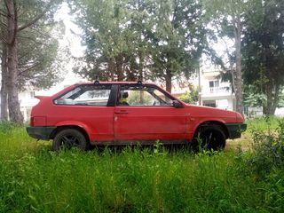 Lada Samara 1993 Σε κυκλοφορία. 700€για λίγο
