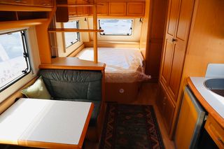 Hobby 2003 Prestige 650umfe-thumb-7