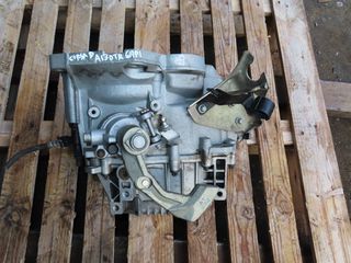 Opel Corsa D '06 - '15 Σασμάν Εξάρι Με Κωδικό M320FAM0 Από Κινητήρα A13DTR 1,3 Cdti