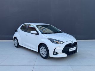Toyota Yaris 2023 1.5 HYBRID-thumb-2