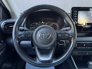 Toyota Yaris 2023 1.5 HYBRID-thumb-16