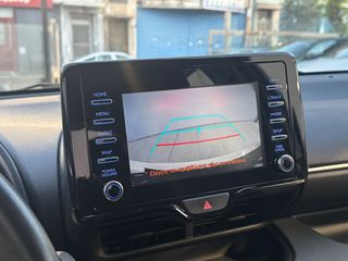 Toyota Yaris 2023 1.5 HYBRID-thumb-25