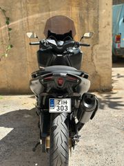 Yamaha TMAX 560 Tech Max 2021 TECH MAX-thumb-28