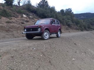 Lada Niva 1997-thumb-19