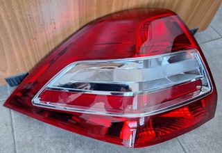 RENAULT MEGANE SDN 2005-2008 (LM0/LM1) ΦΑΝΑΡΙΑ ΠΙΣΩ 4ΠΟΡΤΟ ΑΡΙΣΤΕΡΟ + ΔΕΞΙ (ΤΙΜΗ ΑΝΑ ΤΕΜΑΧΙΟ)
