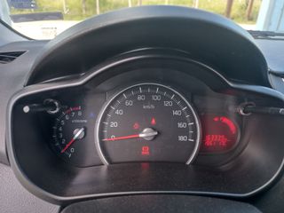 Suzuki Celerio 2016-thumb-10