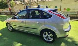 Ford Focus 2006-thumb-4