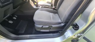 Ford Focus 2006-thumb-10